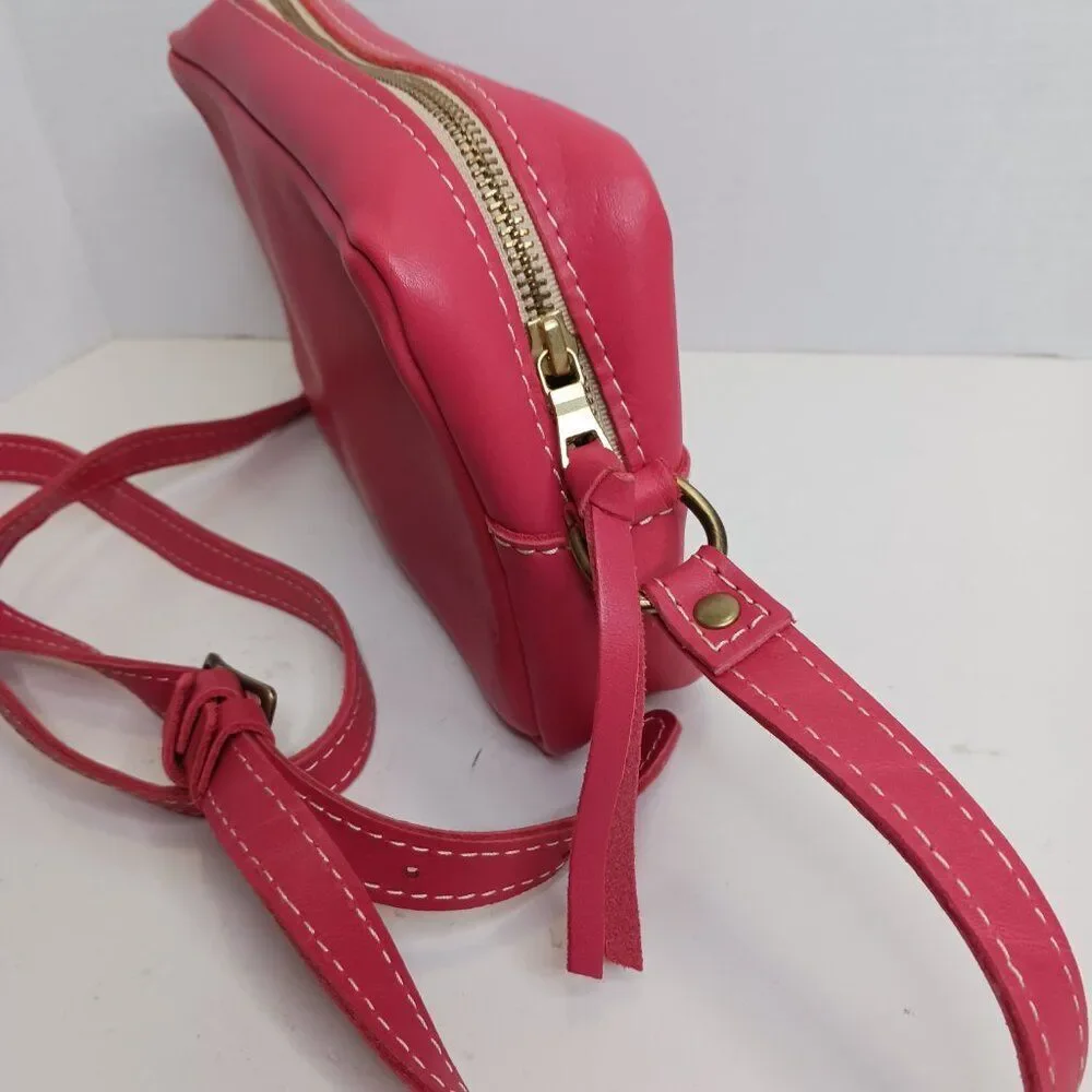 Portland Leather Women's Versatile Pink Leather Crossbody Bag - Picture 6 of 12